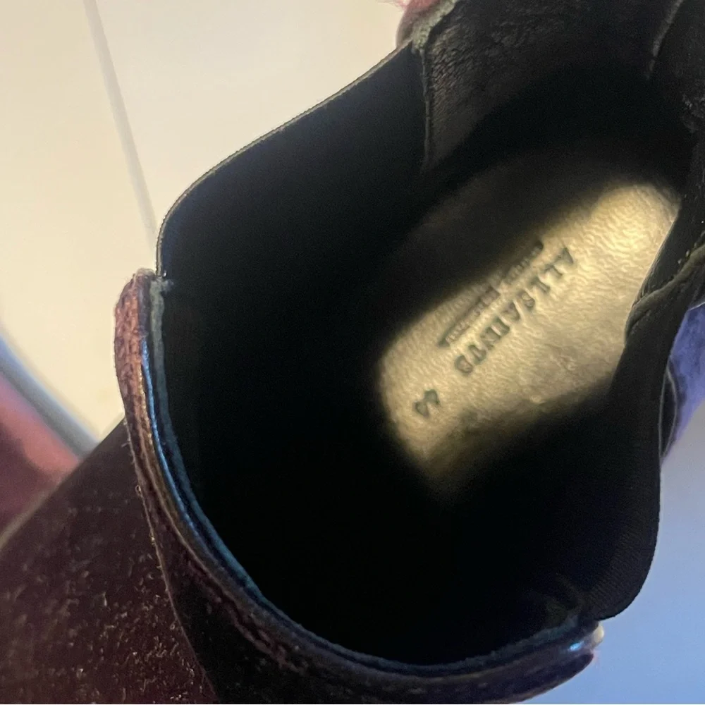 All Saints velvet chelsea boots mens size 44 US 11 pre-owned condition with flaw
